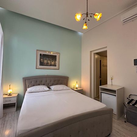 Bed and Breakfast Theasis Афины Экстерьер фото